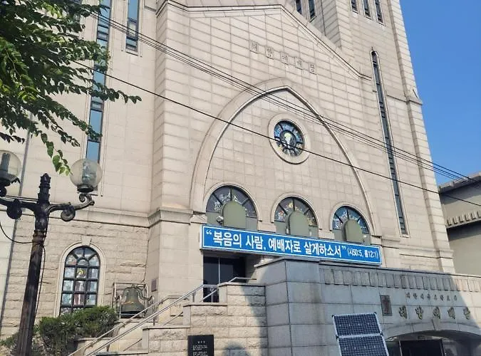 Brand New 2 Bedroom #6 Seoul